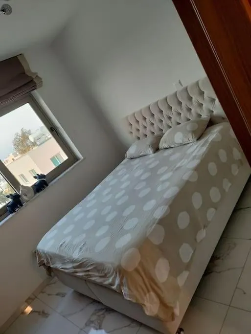 Luxury Apartment In Larnaca 2 Bedroom 1 Balcony 0*,