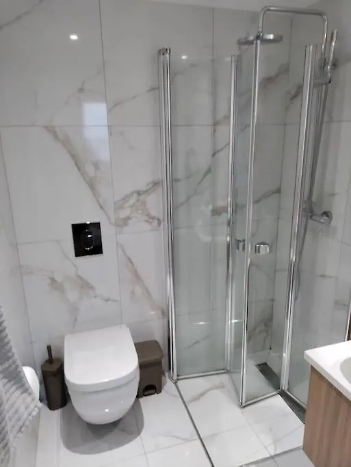 Luxury Apartment In Larnaca 2 Bedroom 1 Balcony